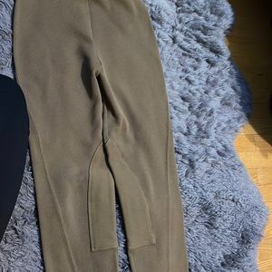 Ladies tan waffle weave riding pants with knee patches